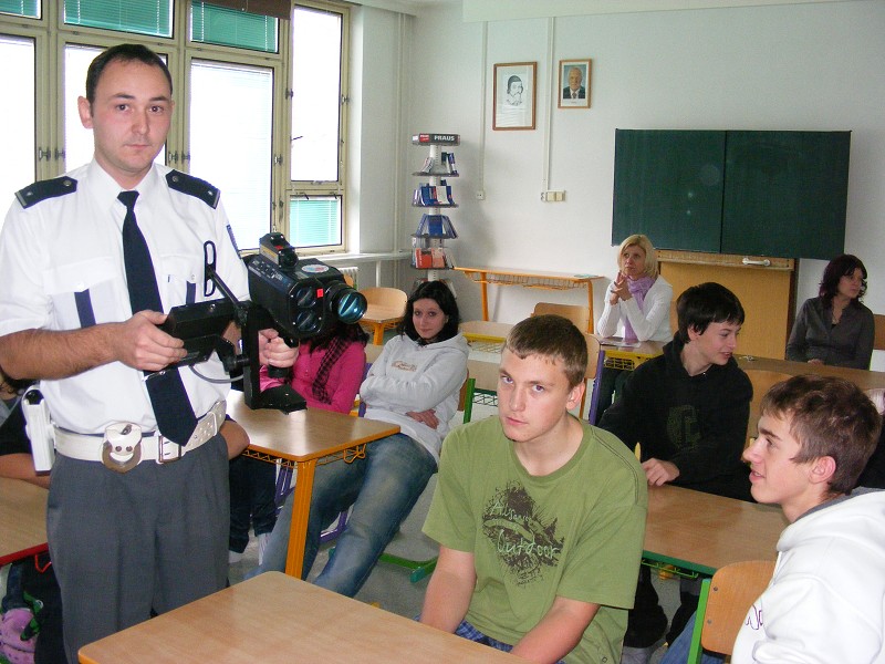 Beseda s Policií ČR - 9.r.